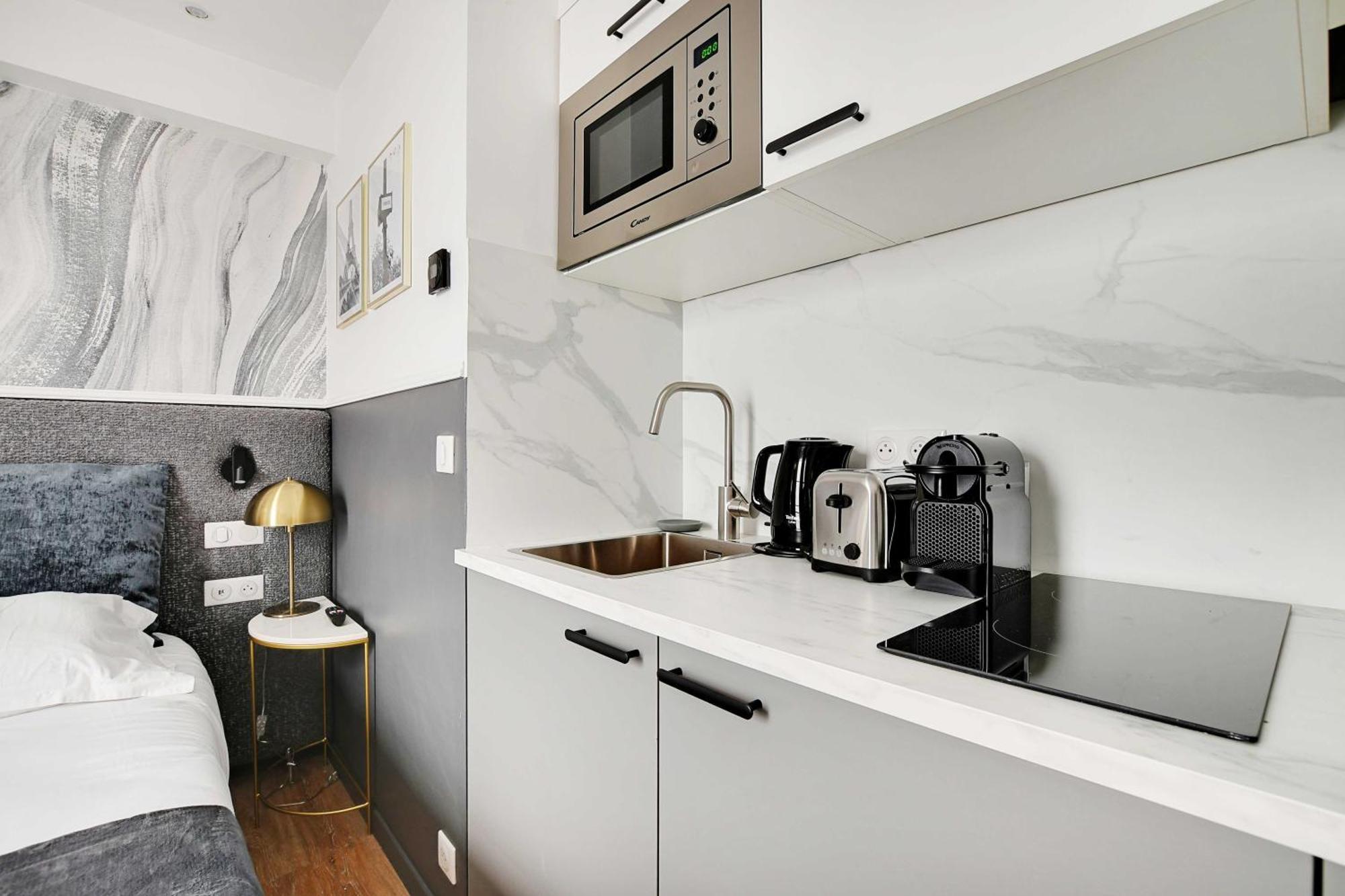 Comfort For 2P With A-C - Near Montmartre Paris Luaran gambar